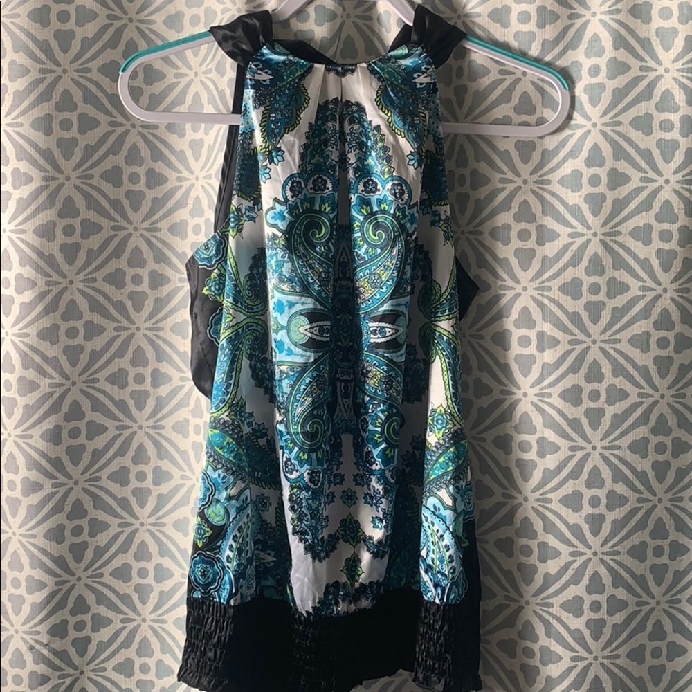 Maurice’s large women’s top